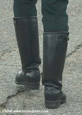 Boots12.jpg