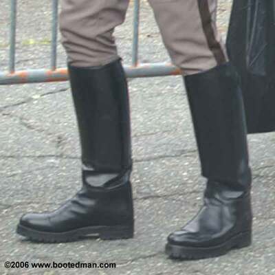 Boots7.jpg