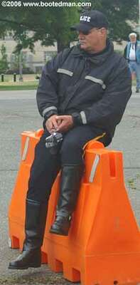 Cops3.jpg