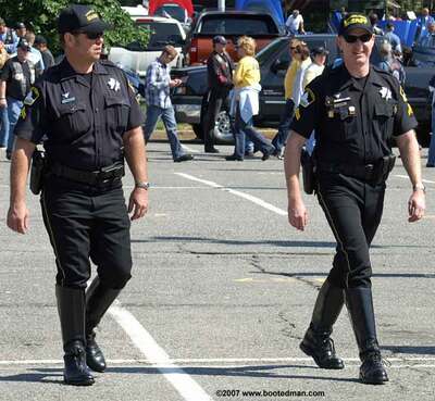 Cops11.jpg
