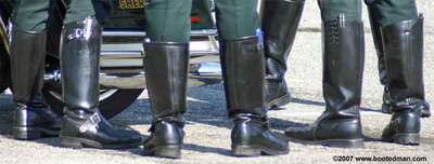 Boots06.jpg