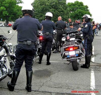 Cops01.jpg