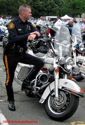 Cops13.jpg
