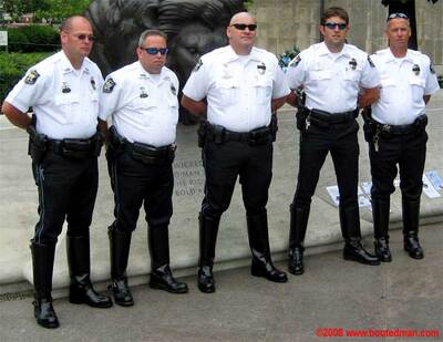Cops16.jpg