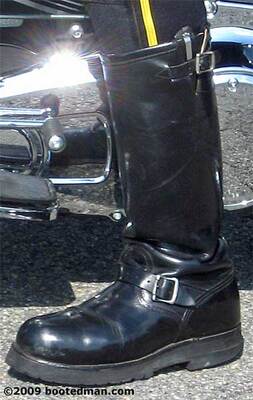 Boots08.jpg