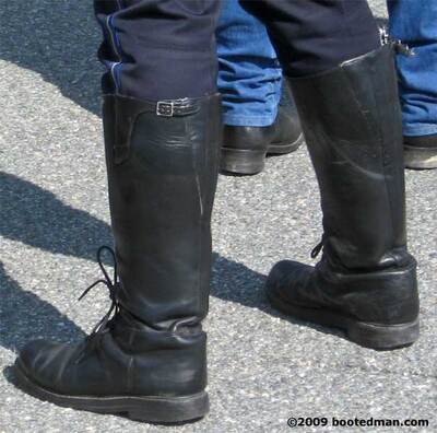 Boots09.jpg