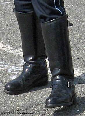 Boots10.jpg