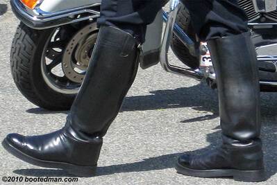Boots40.jpg