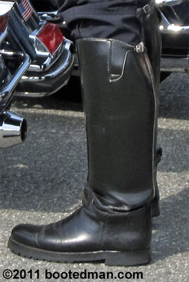 Boots07.jpg