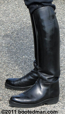 Boots08.jpg