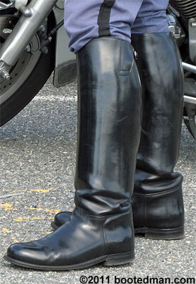Boots10.jpg
