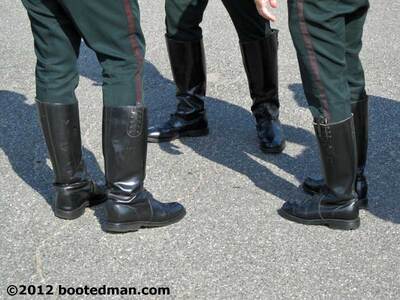 Boots02.jpg