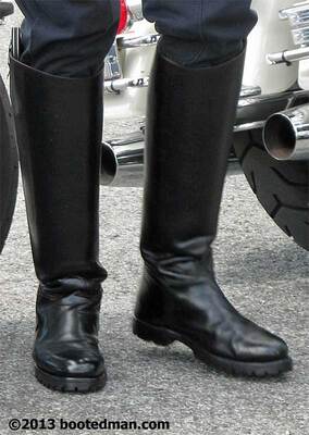 Boots04.jpg