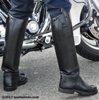 Boots05.jpg