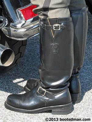 Boots15.jpg