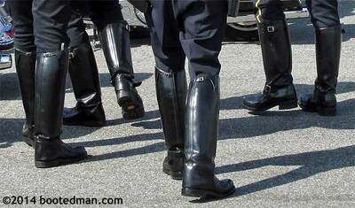 Boots05.jpg