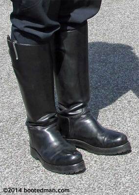 Boots13.jpg