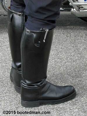 Boots01.jpg
