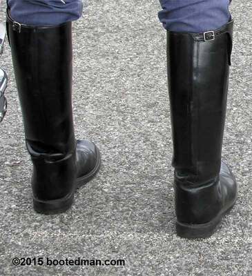 Boots08.jpg