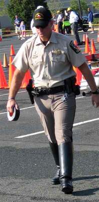 Cops05.jpg