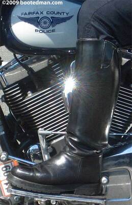 Boots13.jpg