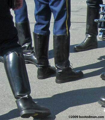 Boots25.jpg