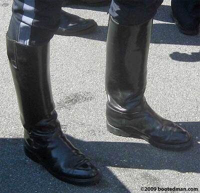 Boots27.jpg