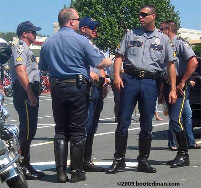 Cops11.jpg