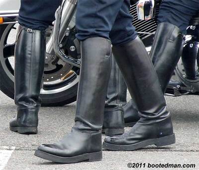 Boots12.jpg
