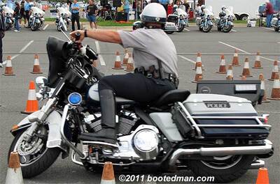 Cops37.jpg