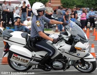 Cops49.jpg