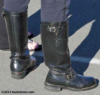 Boots05.jpg