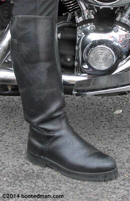 Boots07.jpg