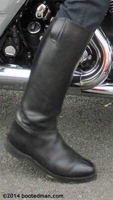 Boots15.jpg