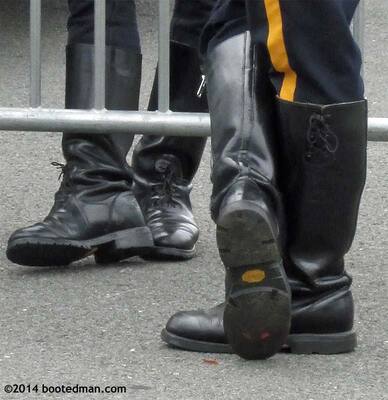 Boots21.jpg