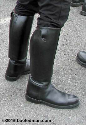 Pboots11.jpg