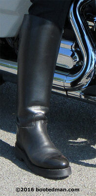 Boots42.jpg