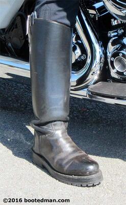 Boots45.jpg