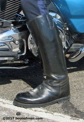 Boots13.jpg