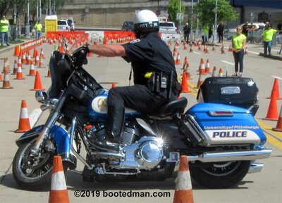 Cops38.jpg