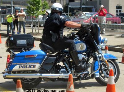 Cops37.jpg
